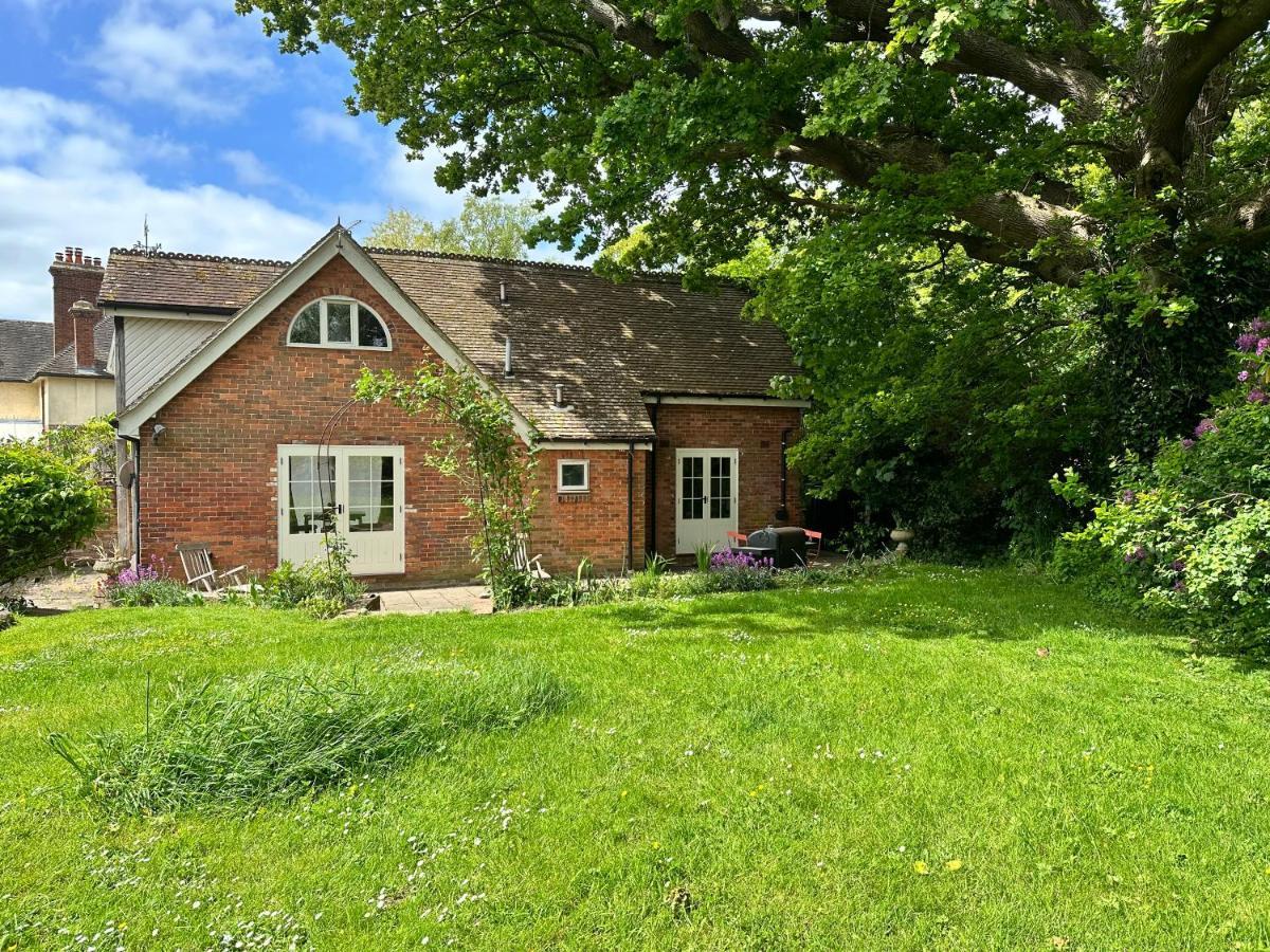 Peaceful Cottage With Private Garden Hailsham Exterior foto