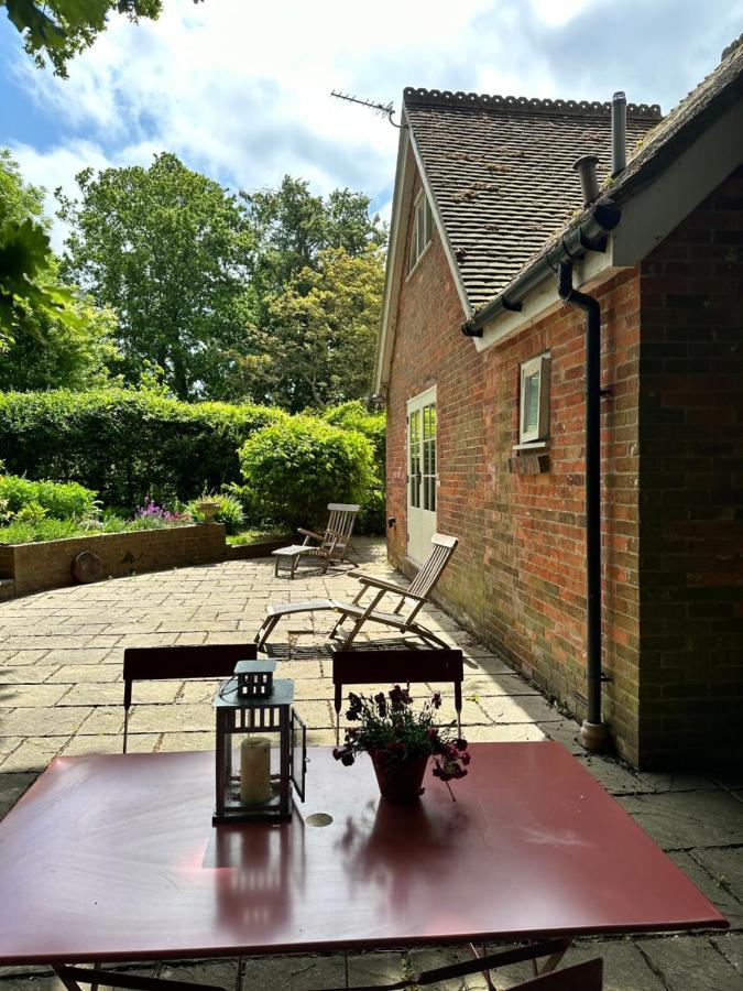 Peaceful Cottage With Private Garden Hailsham Exterior foto