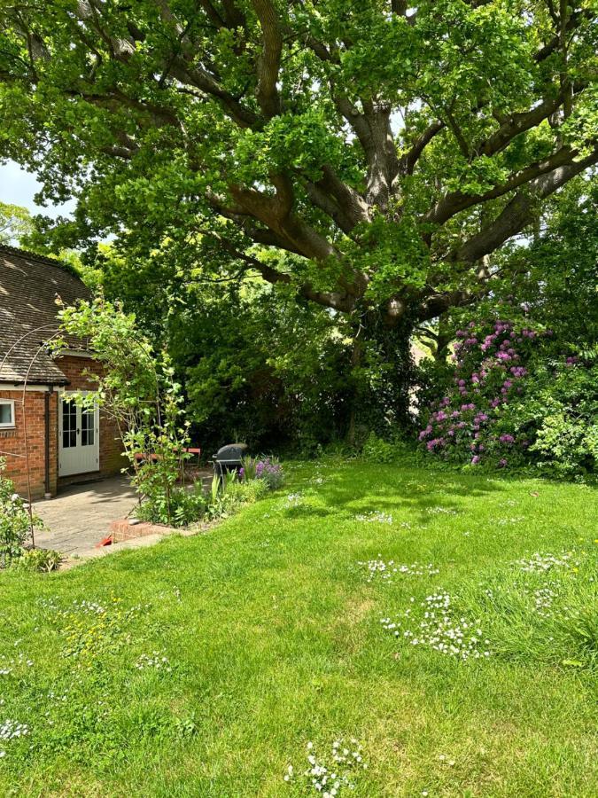 Peaceful Cottage With Private Garden Hailsham Exterior foto